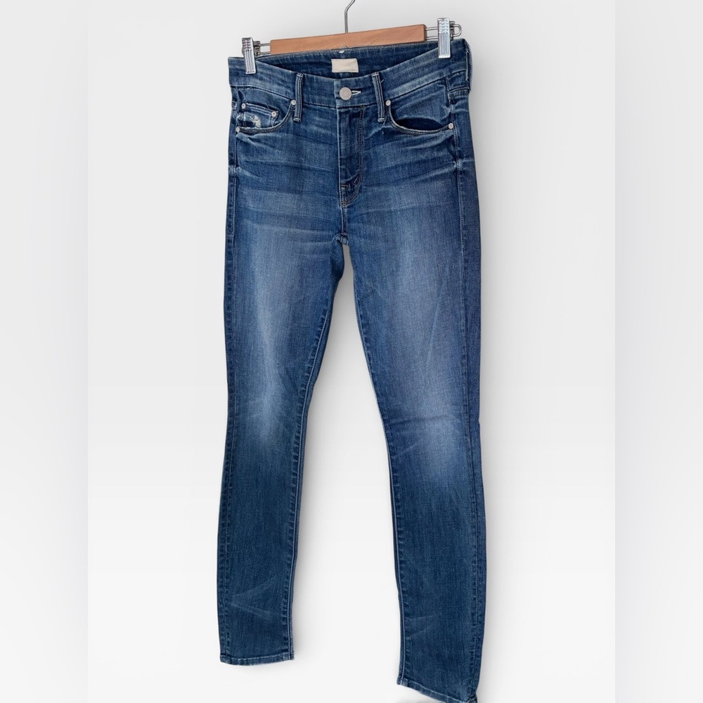 MOTHER Skinny Jeans in Medium Blue Wash